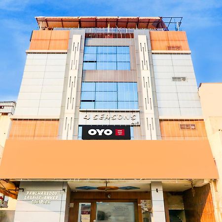 Hotel O Moon Light Nizamabad Exteriör bild