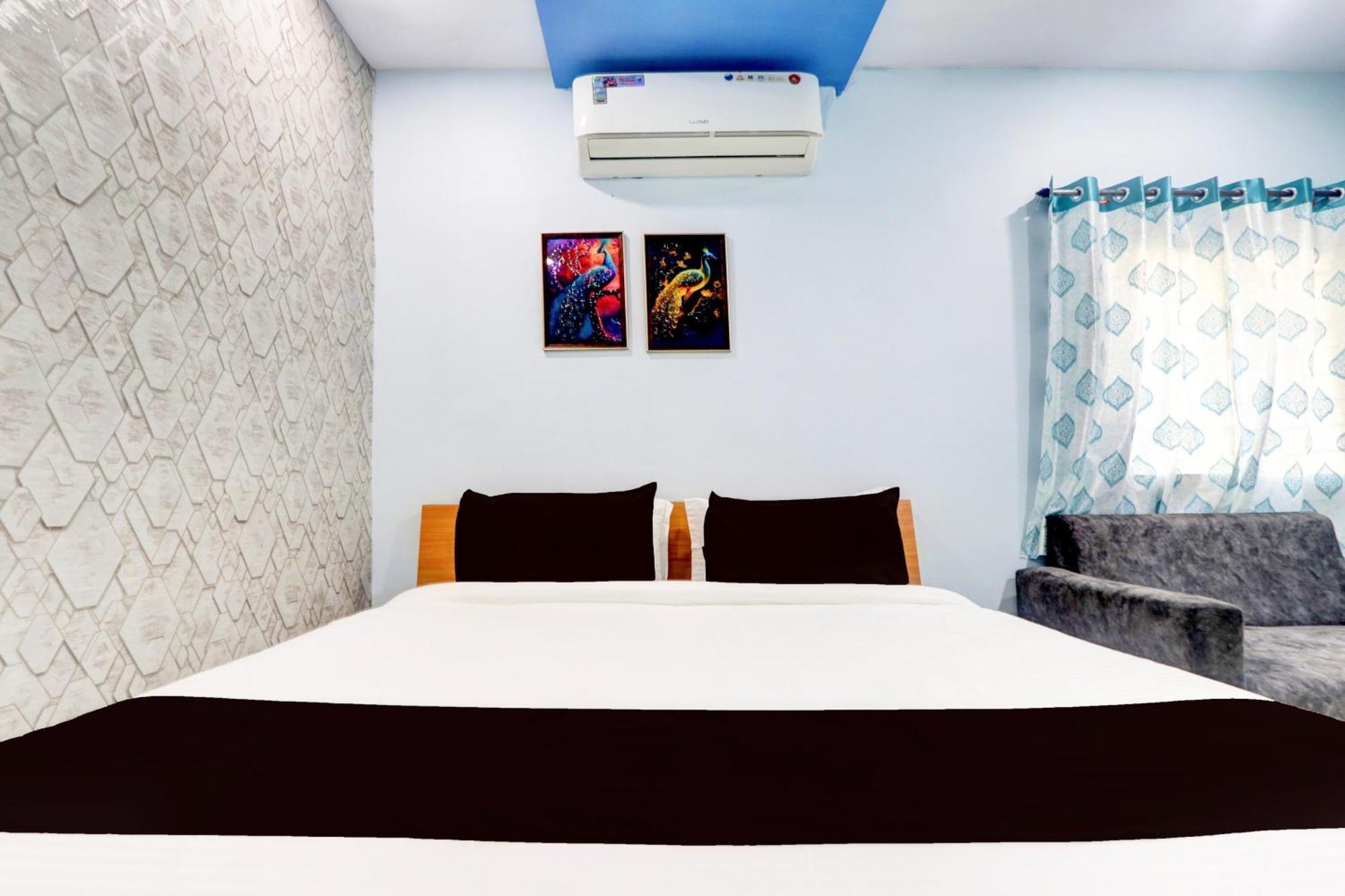Hotel O Moon Light Nizamabad Exteriör bild